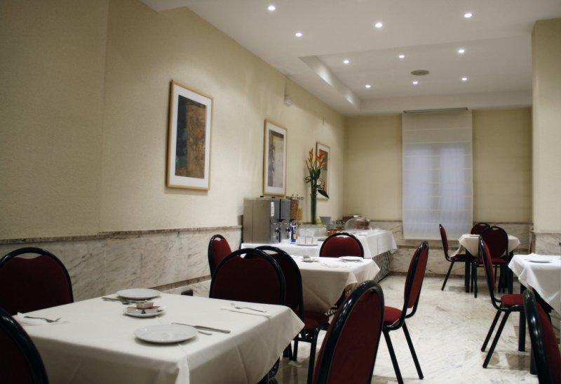 Hotel Yit Conquista De Toledo Exterior foto